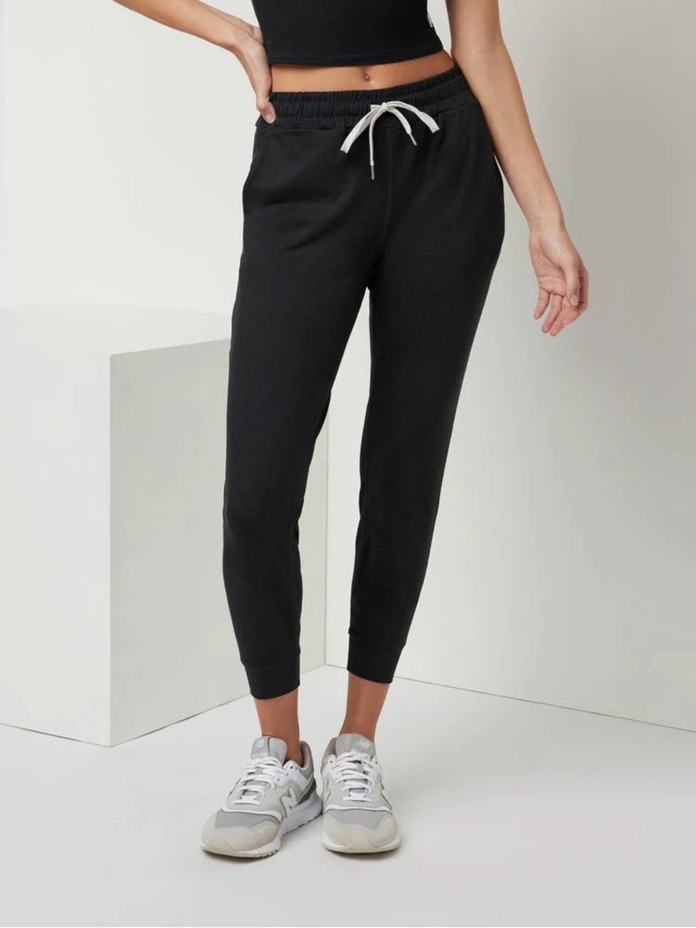 VUORI Performance Jogger Medium